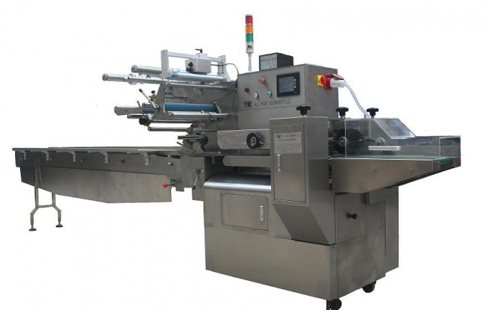 雙伺服全自動枕式包裝機(jī)